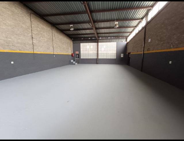 INDUSTRIAL PROPERTY TO RENT IN HALFWAY HOUSE